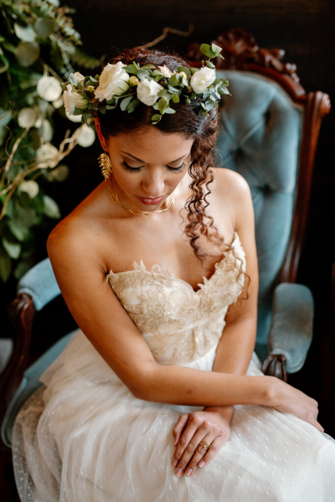 winter bride.  Upstate NY wedding photographer