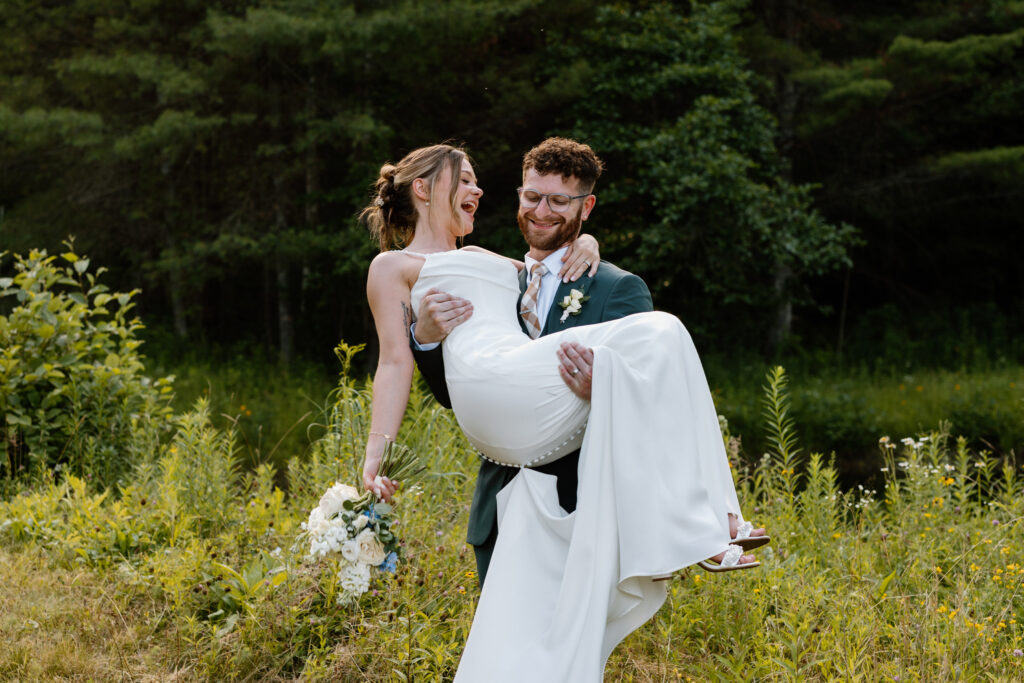 bride and groom at upstate NY wedding